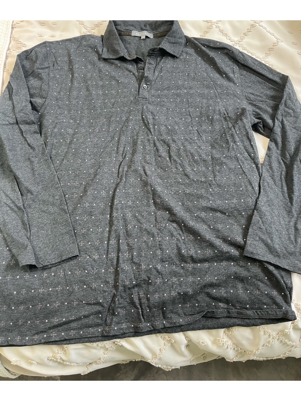 Men's Gray Long-Sleeve Polo Henley with Subtle Dot Texture